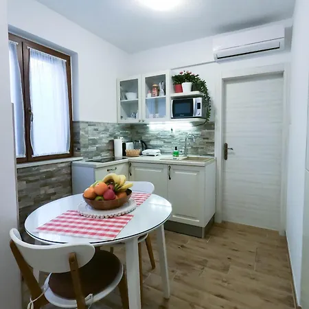 Apartman Little Jewel