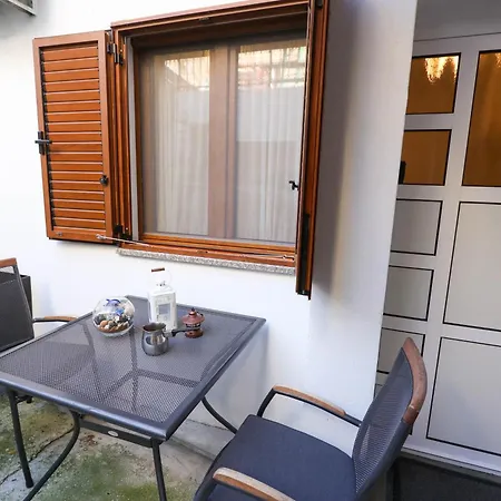 Apartman Little Jewel *