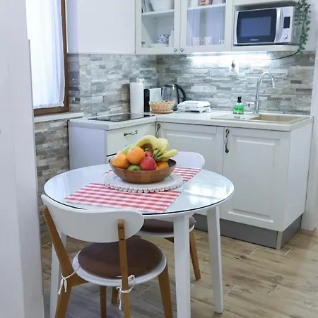 Apartman Little Jewel *