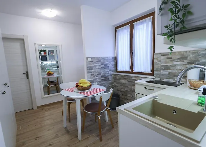 Little Jewel Šibenik